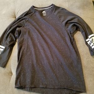 NIKE SB Half Sleeve T EUC!!!